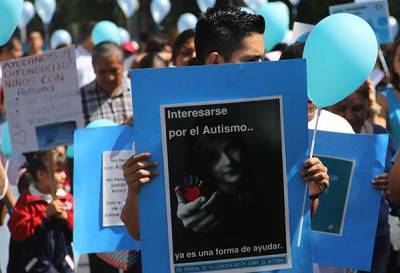 Habría hasta 15 mil niños con autismo en Puebla