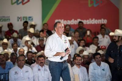 Meade, en segundo lugar, pide “voto útil” a su favor