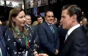Peña reconoce a Martha Erika Alonso como gobernadora electa al invitarla a su informe