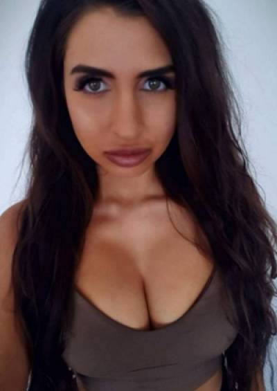 FOTOS: Sev Philippou, la modelo rechazada por sus senos