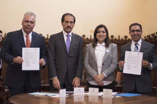 BUAP firma convenio con CANIRAC para fortalecer la formación de los estudiantes