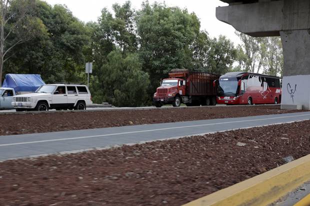 Por conflicto entre constructoras, paran demolición de ciclovía bajo Segundo Piso