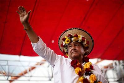 AMLO crece y Meade se acerca a Anaya: Mitofsky