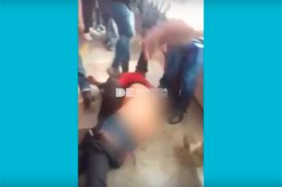 VIDEO: Casi linchan a presunto ladron en el Metro de la CDMX