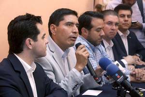 Irresponsables afirmaciones de AMLO sobre elección: Por Puebla al Frente