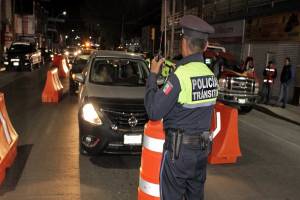 Alcoholímetro remitió 23 vehículos al corralón en Puebla