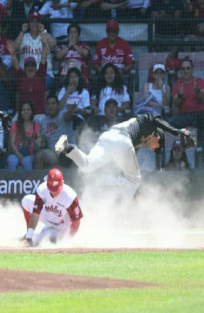 Pericos de Puebla perdió serie ante Diablos Rojos de México