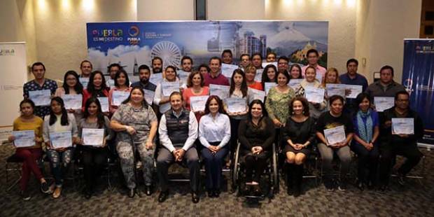 Dinorah López de Gali clausura talleres de capacitación en turismo accesible