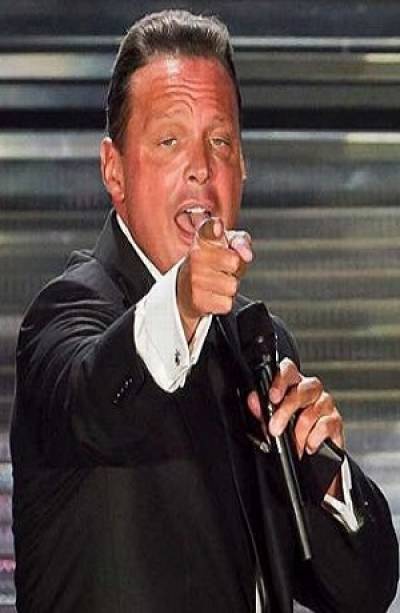 VIDEO: Luis Miguel dedicó canción a Canelo Álvarez