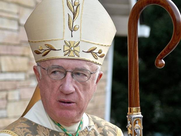 Renuncia obispo de EU por abuso sexual; Papa ordena investigarlo