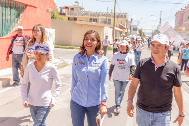 Mariela Solís impulsa empoderamiento de niñas y mujeres