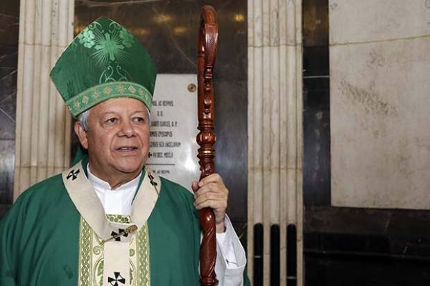 Arquidiócesis de Puebla alerta a la población sobre falsos sacerdotes en temporada de Todos Santos