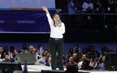 Martha Erika busca sumar propuestas y políticos de otros partidos a su gobierno