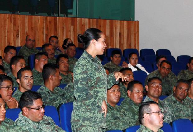 IPM imparte conferencia a elementos de la 25 Zona Militar