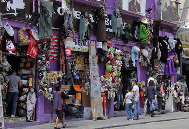 Comercios de Puebla prevén repunte de ventas por Día de Muertos: Canacope