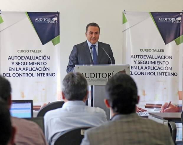 Auditoría de Puebla imparte el curso taller &quot;Autoevaluación y Aplicación del Control Interno&quot; a los 217 municipios