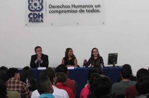 CDH Puebla presenta protocolo de atención a dreamers