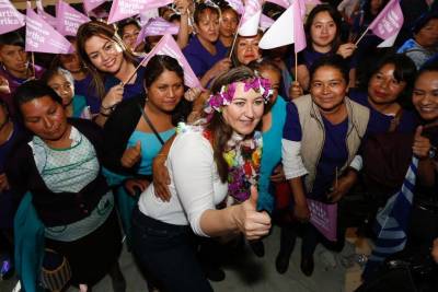 Martha Erika Alonso cierra precampaña “exitosa y cercana a la gente”