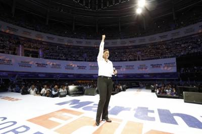 &quot;En la democracia se gana o se pierde por un voto&quot;, dice Martha Erika Alonso en la celebración de su triunfo