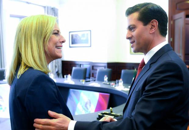 Peña Nieto recibe a secretaria de Seguridad Interna de Trump