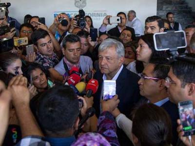 Catre y hamaca, lo único que necesito en Palacio Nacional: AMLO