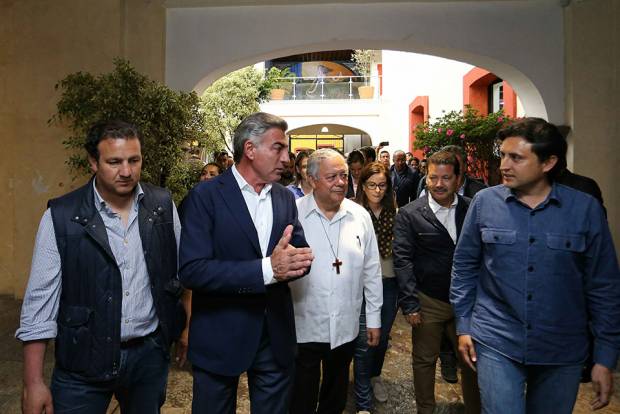 Tony Gali encabeza evaluación de daños en templos de San Pedro Cholula