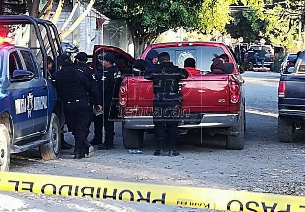 Rescatan a 21 centroamericanos abandonados por polleros en Tehuacán