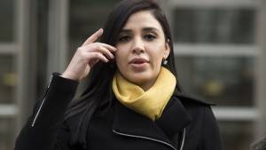 Emma Coronel evita escuchar crímenes de El Chapo