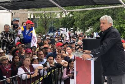 AMLO justifica encuentro entre obispo y criminales