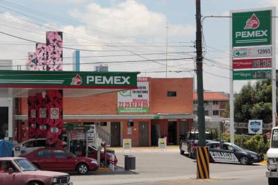 No habrá gasolinazos en los primeros tres años: AMLO