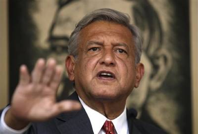 AMLO enfurece por multa del INE a Morena