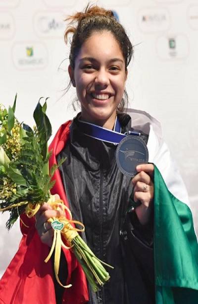 Natalia Botello, medalla de plata para México en esgrima en los JO Juventud