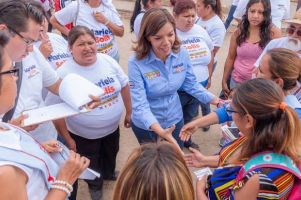 Mariela Solís recorrió la colonia Guadalupe Hidalgo