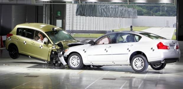 ¿Por qué México es el paraíso de los autos inseguros?