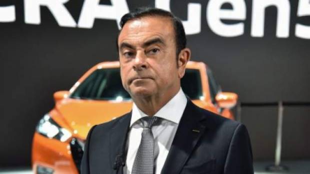 Arrestan al presidente de Nissan por anomalías fiscales