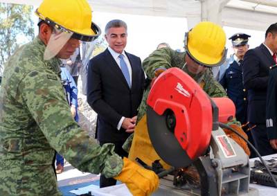 Tony Gali encabeza destrucción de armamento decomisado por la Sedena