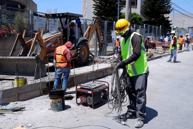 Construcción perdió 6 mil empleos durante pandemia en Puebla