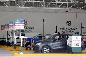 En un mes, más de 46 mil vehículos verificados en Puebla: Medio Ambiente