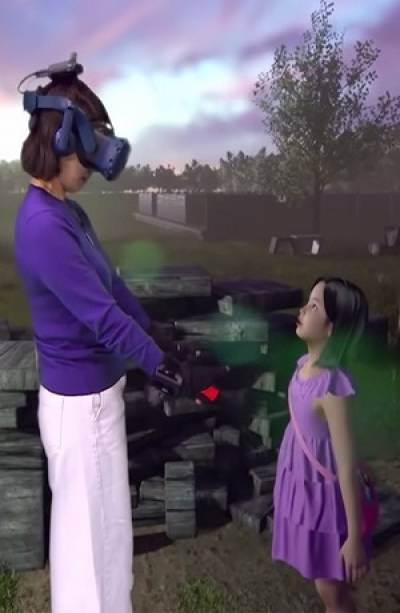 Causa polémica la recreación de madre con hija fallecida en realidad virtual