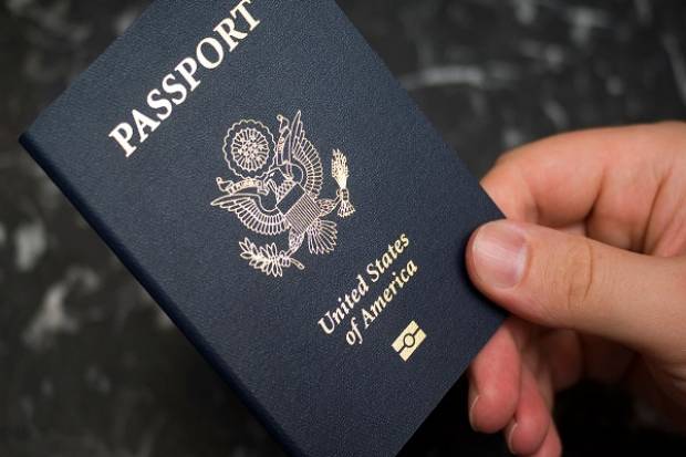 EU emitirá el primer pasaporte con marca X para designar género
