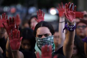 56% crecieron delitos de feminicidios a un año de la alerta de género en Puebla