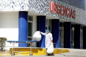 64 mil pesos por día cuesta un paciente intubado por COVID en hospitales públicos de Puebla