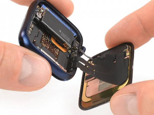 El Apple Watch Series 6 revela por dentro nuevos sensores y una mejor batería
