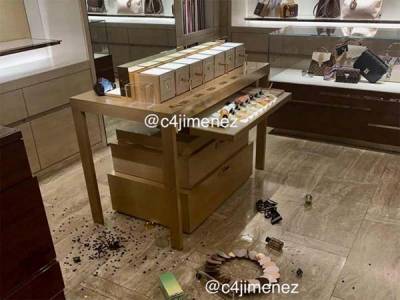 Rateros se llevaron 3.2 mdp de tienda Louis Vuitton en Polanco