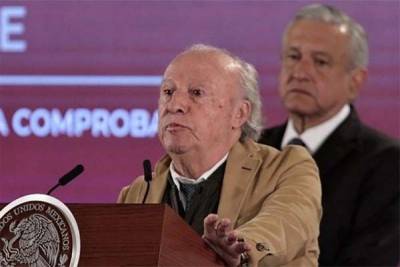 Toledo renuncia a Semarnat tras criticar al gobierno de AMLO