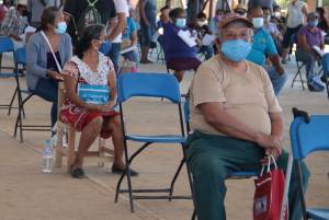 Retrasan vacunación contra COVID en Tehuacán