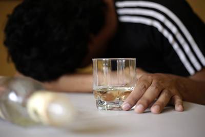 Pacientes por intoxicación alcohólica incrementan 24% en Puebla: SSA
