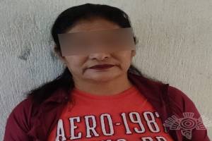 Mujer es detenida por intentar sobornar a custodio del Cereso de Puebla