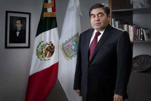 Inicia la construcción de un nuevo régimen político en Puebla: Miguel Barbosa