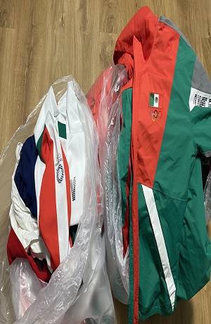 Tokio 2020: Equipo de softbol femenil mexicano tira uniformes a la basura